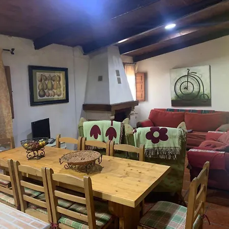 Casa Del Rio De Lindascasas, Petfriendly 아파트